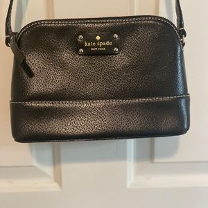 Kate Spade Hanna Black Wellesley Black Pebbled Leather Crossbody Bag